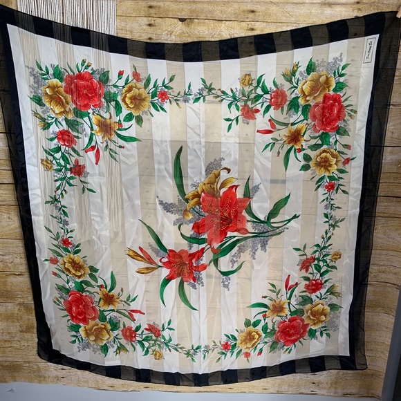 Vintage Accessories - Vintage Oversized Hibiscus Silk Feel Scarf